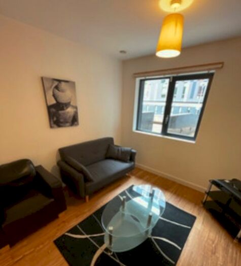 1 Bedroom Flat To Rent In The Gallery, Plaza Boulevard, Liverpool, Merseyside, Uk, L8