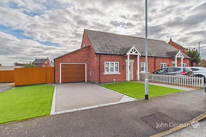 2 Bedroom Semi-Detached Bungalow For Sale In Magnolia Close, Tutbury, DE13