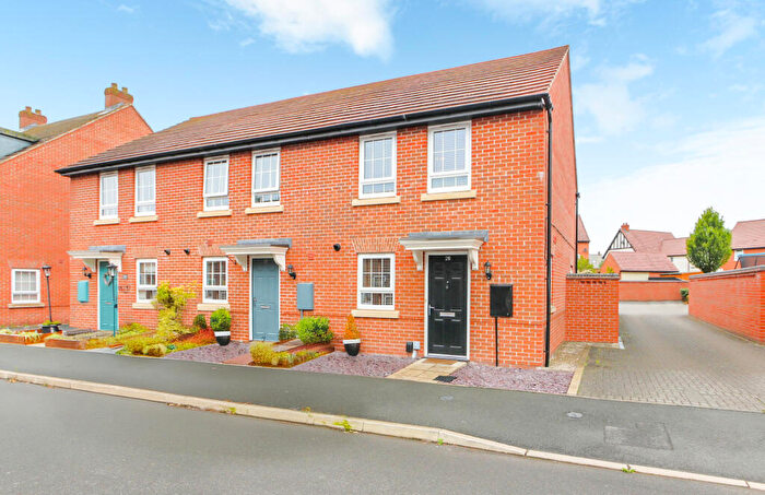 3 Bedroom Town House For Sale In Holland Crescent, Ashby-De-La-Zouch, LE65