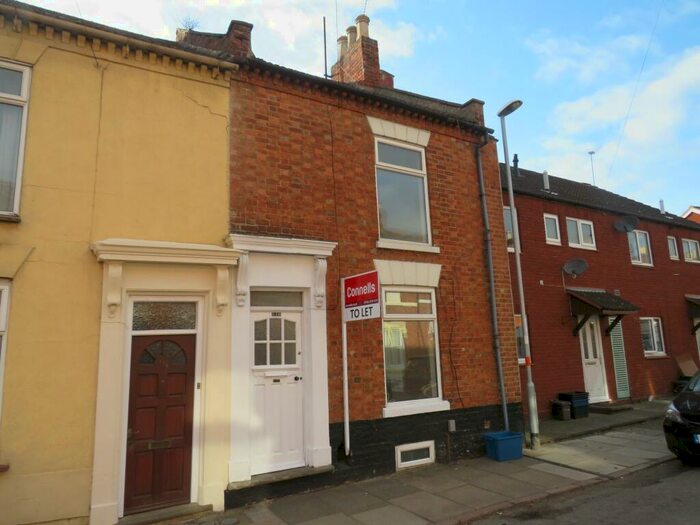 3 Bedroom Terraced House To Rent In Upper Thrift Street, Northampton, NN1
