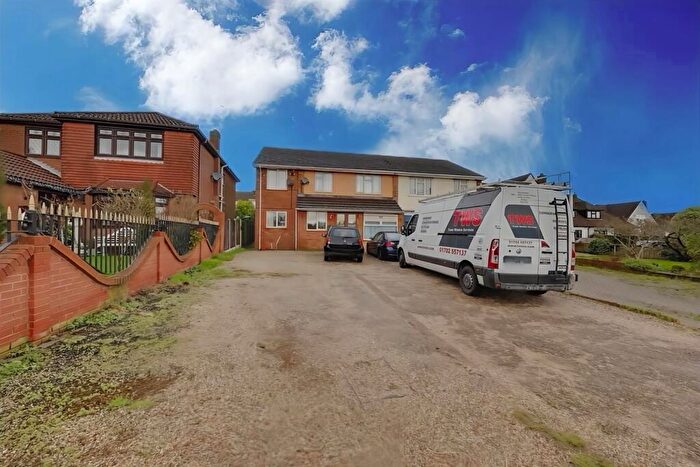 5 Bedroom Semi-Detached House For Sale In Hart Road, Benfleet, SS7