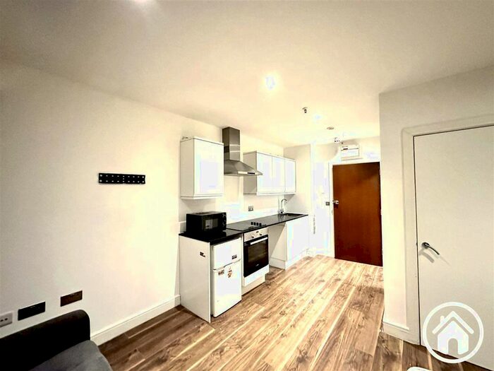 Studio To Rent In Elmgrove Road, Harrow-On-The-Hill, Harrow, HA1