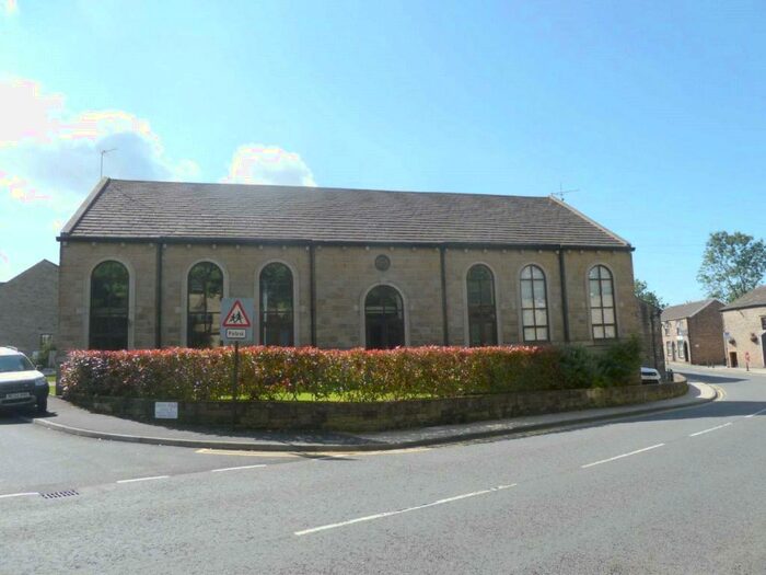 1 Bedroom Town House To Rent In Owen Fold, Lees, Oldham, Greater Manchester, OL4