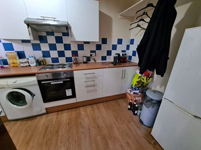 1 Bedroom Studio To Rent In Clarendon Road, Leeds, LS2
