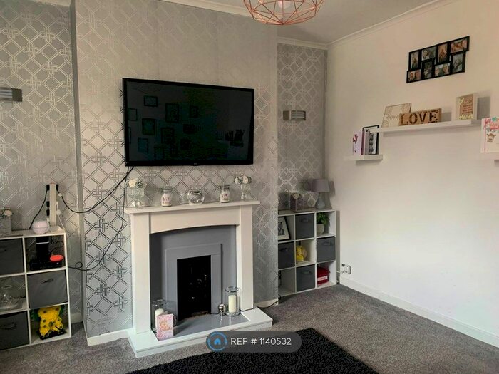 2 Bedroom Terraced House To Rent In Stanley Road, Chadderton, Oldham, OL9