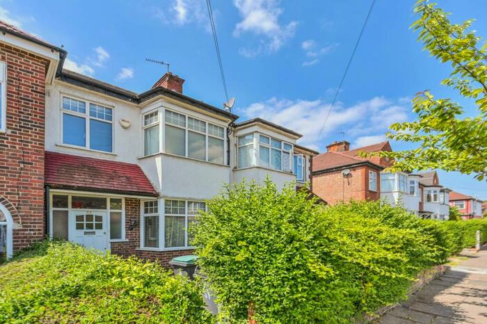 3 Bedroom House To Rent In Stirling Road, , Wood Green, London, N22