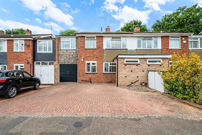 5 Bedroom Semi-Detached House For Sale In Hazelwood Road, Oxted, Surrey, RH8