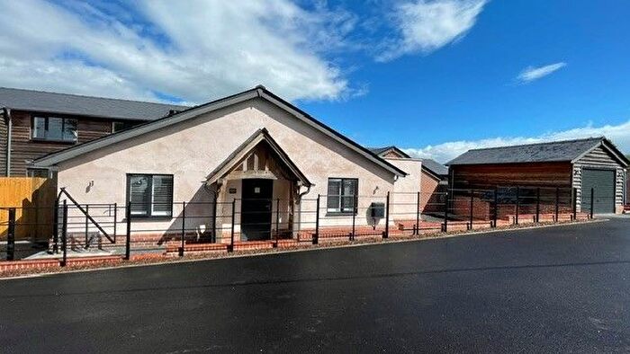 2 Bedroom Bungalow To Rent In Bromyard, Herefordshire, HR7