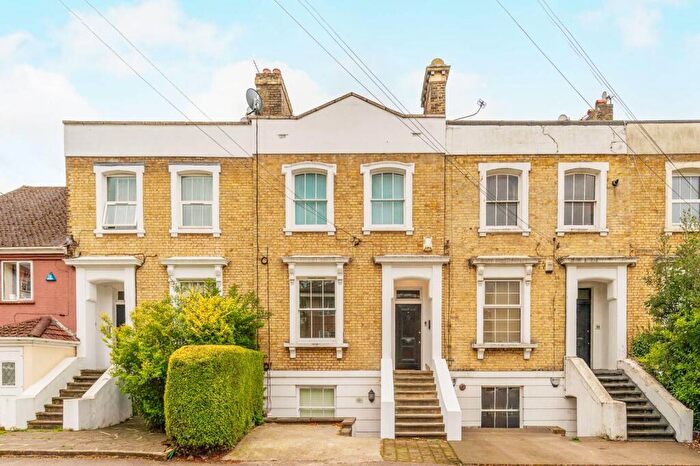 1 Bedroom Flat For Sale In Bedford Place, Croydon, CR0