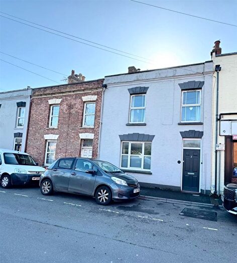 2 Bedroom Flat For Sale In Princess Street, Burnham-On-Sea, TA8