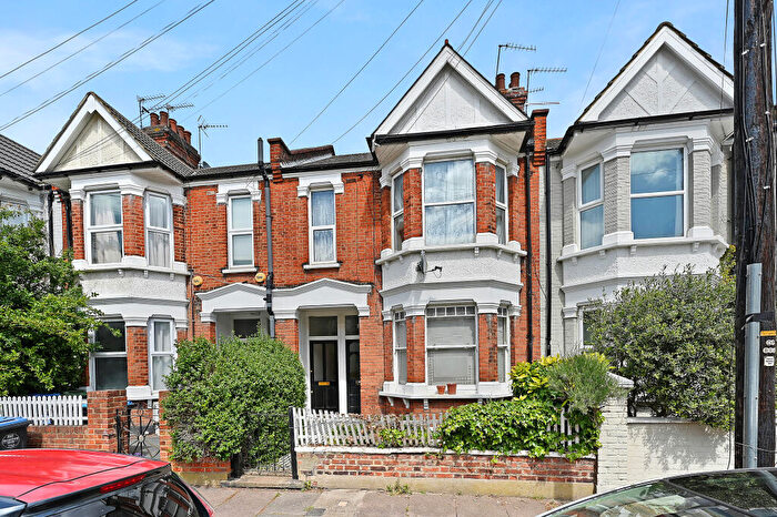 2 Bedroom Apartment To Rent In Spezia Road, Brent, London, NW10