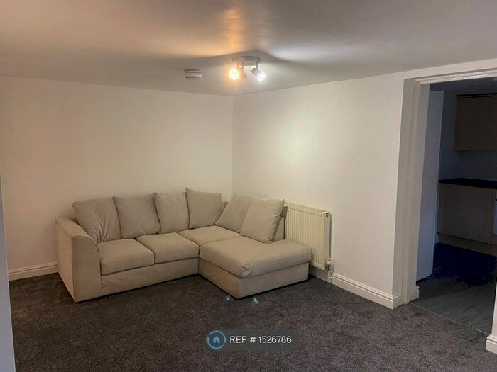 1 Bedroom Flat To Rent In Northenden Road, Sale, M33