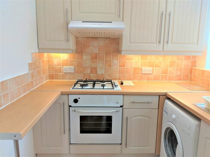 1 Bedroom Studio To Rent In Cayton Road, Greenford UB6