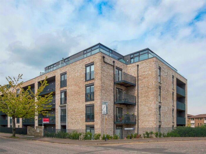 2 Bedroom Apartment To Rent In Brunswick Road, Edinburgh, EH7