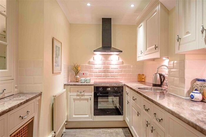 1 Bedroom Flat To Rent In High Street, Aldeburgh, IP15