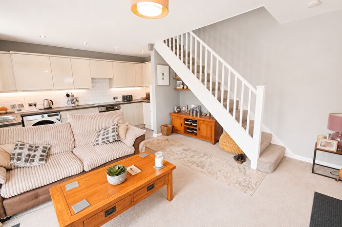 1 Bedroom Detached House For Sale In The Pastures, Stevenage, SG2