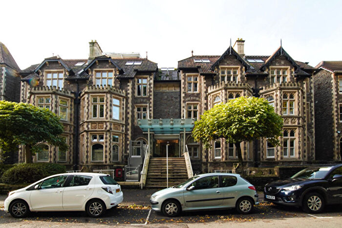 1 Bedroom Flat To Rent In Royal Parade, Elmdale Road, - Elmdale Road, BS8