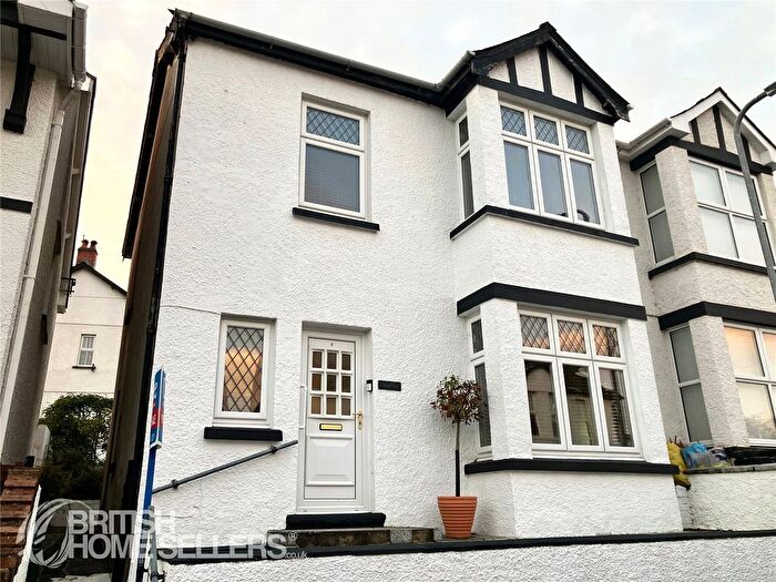 3 Bedroom End Terrace House For Sale In Blende Road, Llandeilo, Carmarthenshire, SA19