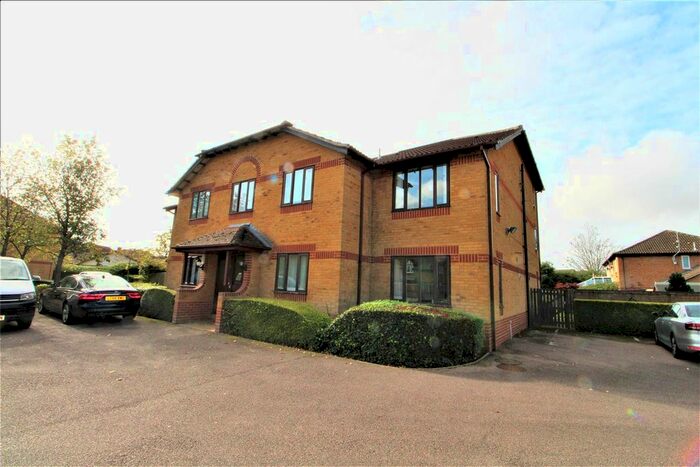 1 Bedroom Flat To Rent In Hirondelle Close, New Duston, Northampton, NN5