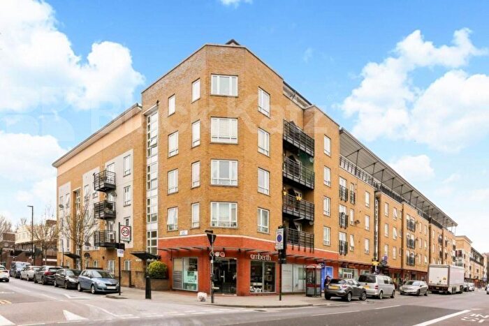 2 Bedroom Flat To Rent In Essex Road, Islington, N1