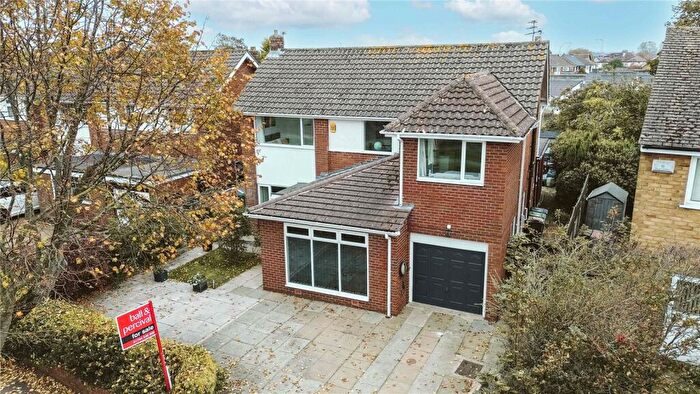 5 Bedroom Detached House For Sale In Gleneagles Drive, Southport, Merseyside, PR8