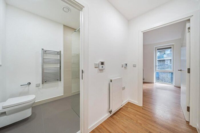 1 Bedroom Flat For Sale In Juxon Street, Kennington, SE11