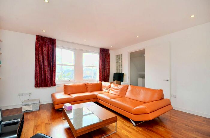 3 Bedroom Flat To Rent In Crawford Place, Marylebone, London, W1H