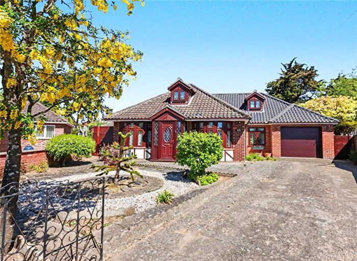 4 Bedroom Detached House For Sale In Devon Avenue, Hellesdon, Norwich, Norfolk, NR6