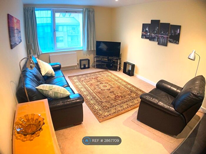 1 Bedroom Flat To Rent In Union Lane, Isleworth, TW7