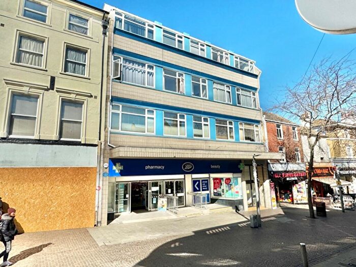 2 Bedroom Apartment To Rent In Sandgate Road, Folkestone, Kent, CT20