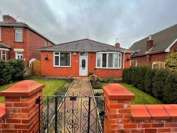 2 Bedroom Detached Bungalow To Rent In Windsor Road Ashton-in-makerfield, WN4