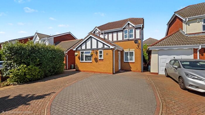 4 Bedroom Detached House For Sale In Copymoor Close, Wootton, Northampton, NN4