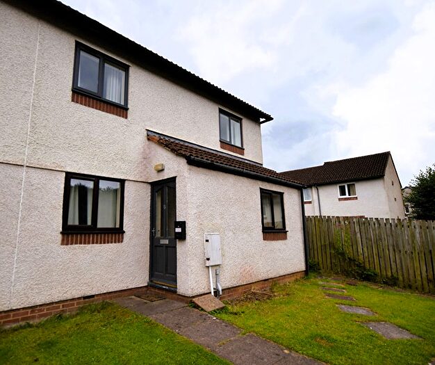 2 Bedroom Maisonette To Rent In Sunningdale, Carlisle, CA3