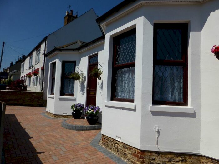 3 Bedroom Bungalow To Rent In Telegraph Road, Deal, CT14