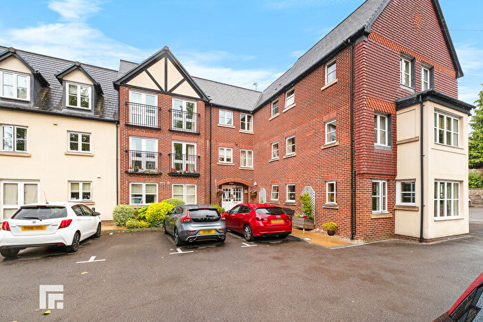 1 Bedroom Apartment For Sale In Pritchard Court, Cardiff Road, Llandaff, CF5