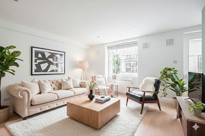 1 Bedroom Flat For Sale In Sekforde Street, Clerkenwell, EC1R