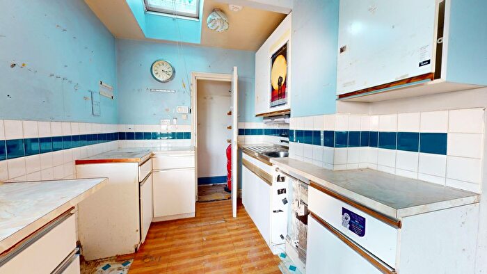 1 Bedroom Flat For Sale In Colberg Place, London, N16
