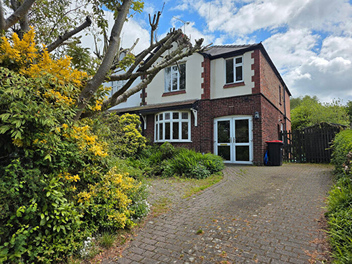 3 Bedroom Semi-Detached House For Sale In Beach Road, Hartford, Northwich, Cheshire, CW8