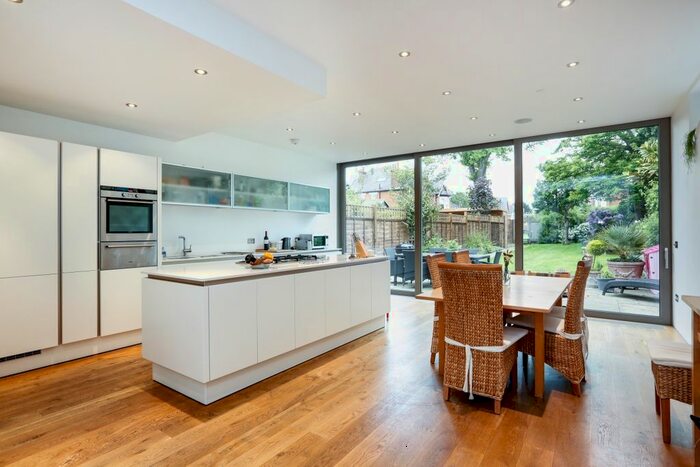 3 Bedroom Semi-detached House To Rent In Kings Road, Kingston Upon Thames, KT2