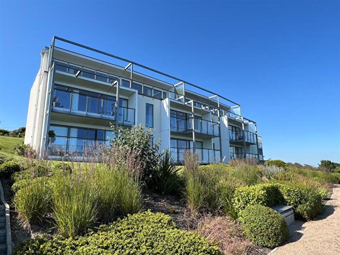 2 Bedroom Apartment To Rent In Sea Road, Carlyon Bay, St Austell, PL25