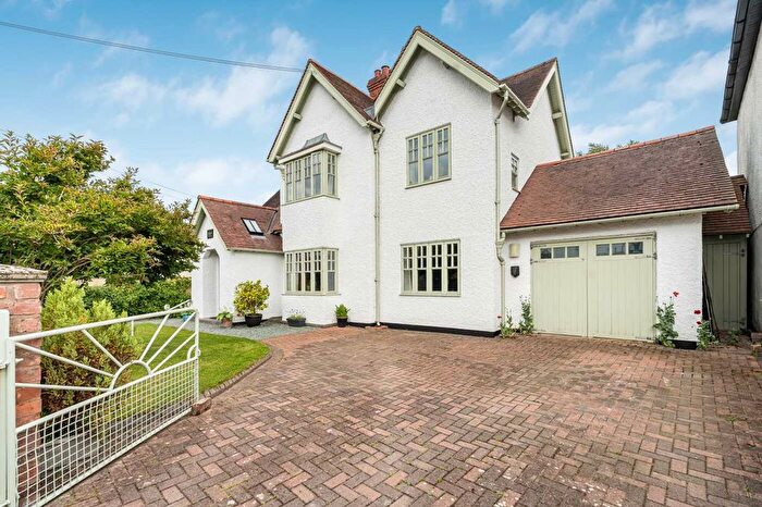 4 Bedroom Detached House For Sale In The Lawns, Pinsley Road, Leominster, HR6