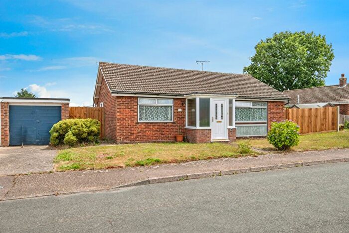 2 Bedroom Detached Bungalow For Sale In Lea Road, Catfield, Great Yarmouth, NR29