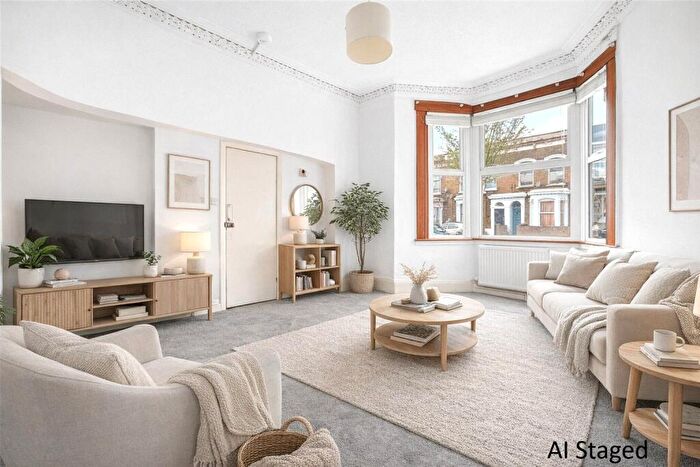 1 Bedroom Flat For Sale In High Road Leytonstone, Leytonstone, London, E11