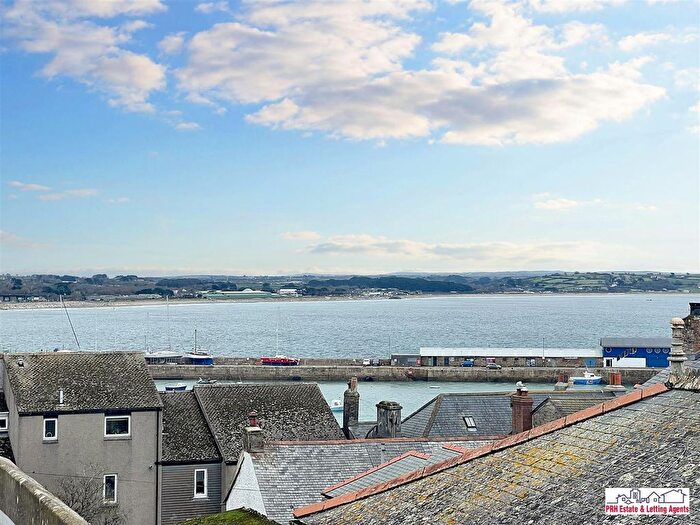 1 Bedroom Flat For Sale In Chapel Street, Penzance, TR18