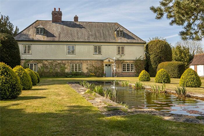 5 Bedroom Equestrian For Sale In Roundway, Devizes, Wiltshire, SN10
