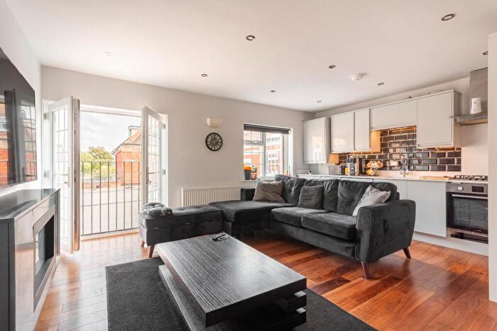 1 Bedroom Apartment For Sale In Shelley Road, Hove, BN3