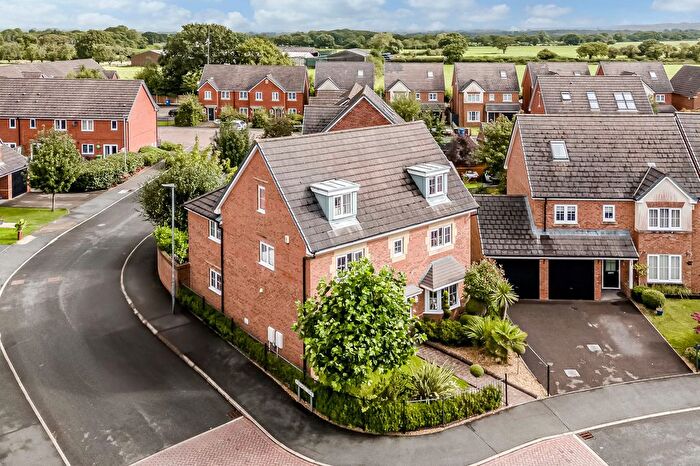 5 Bedroom Detached House For Sale In Cortland Avenue, Eccleston, PR7