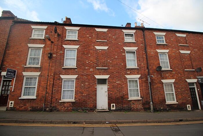 3 Bedroom Terraced House To Rent In Commercial Road, Grantham, NG31