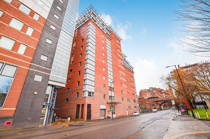 1 Bedroom Flat To Rent In Montana House, Princess Street, Southern Gateway, Manchester, M1