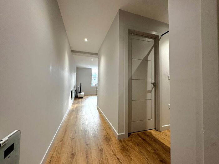 2 Bedroom Flat To Rent In Calverley Road, Tunbridge Wells, TN1